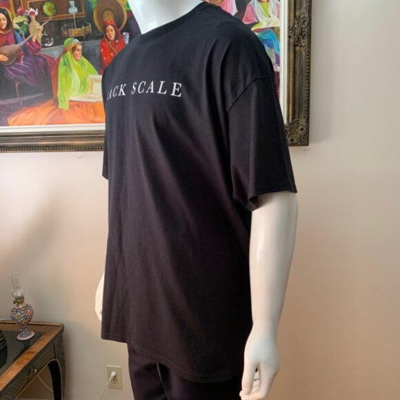 Black Scale Traditional Logo Black T-Shirt - Picture 3 of 7